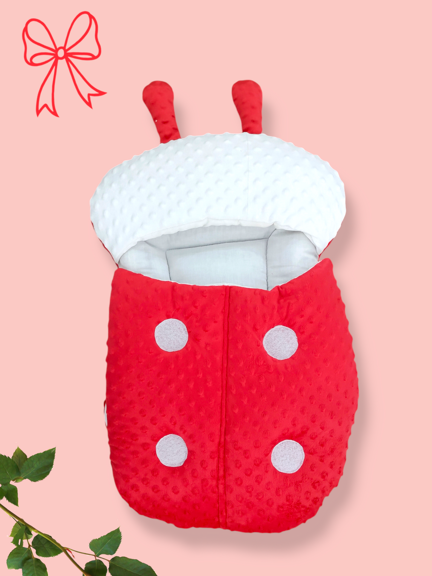 Lady-Bug Carry Nest Design