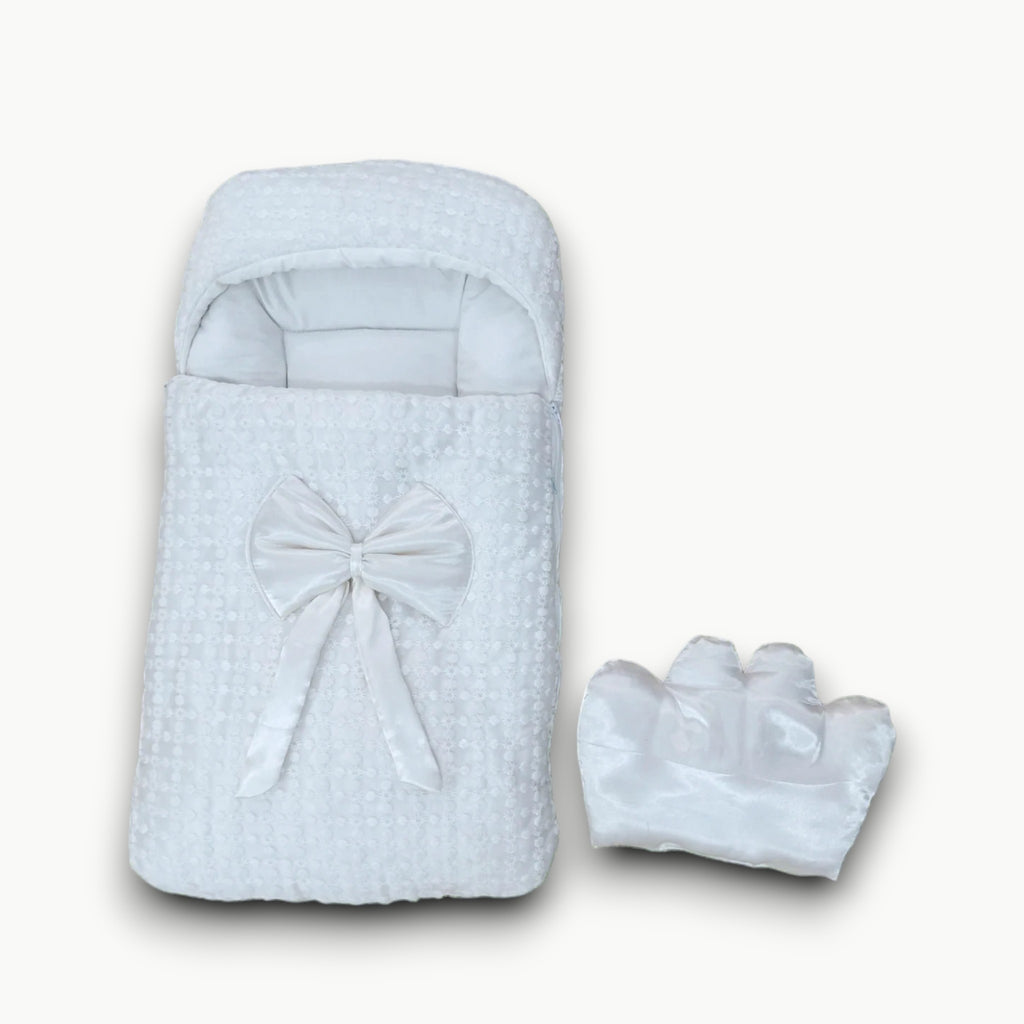 Bow & Cloudy Pillow-Themed Baby Carry Nest