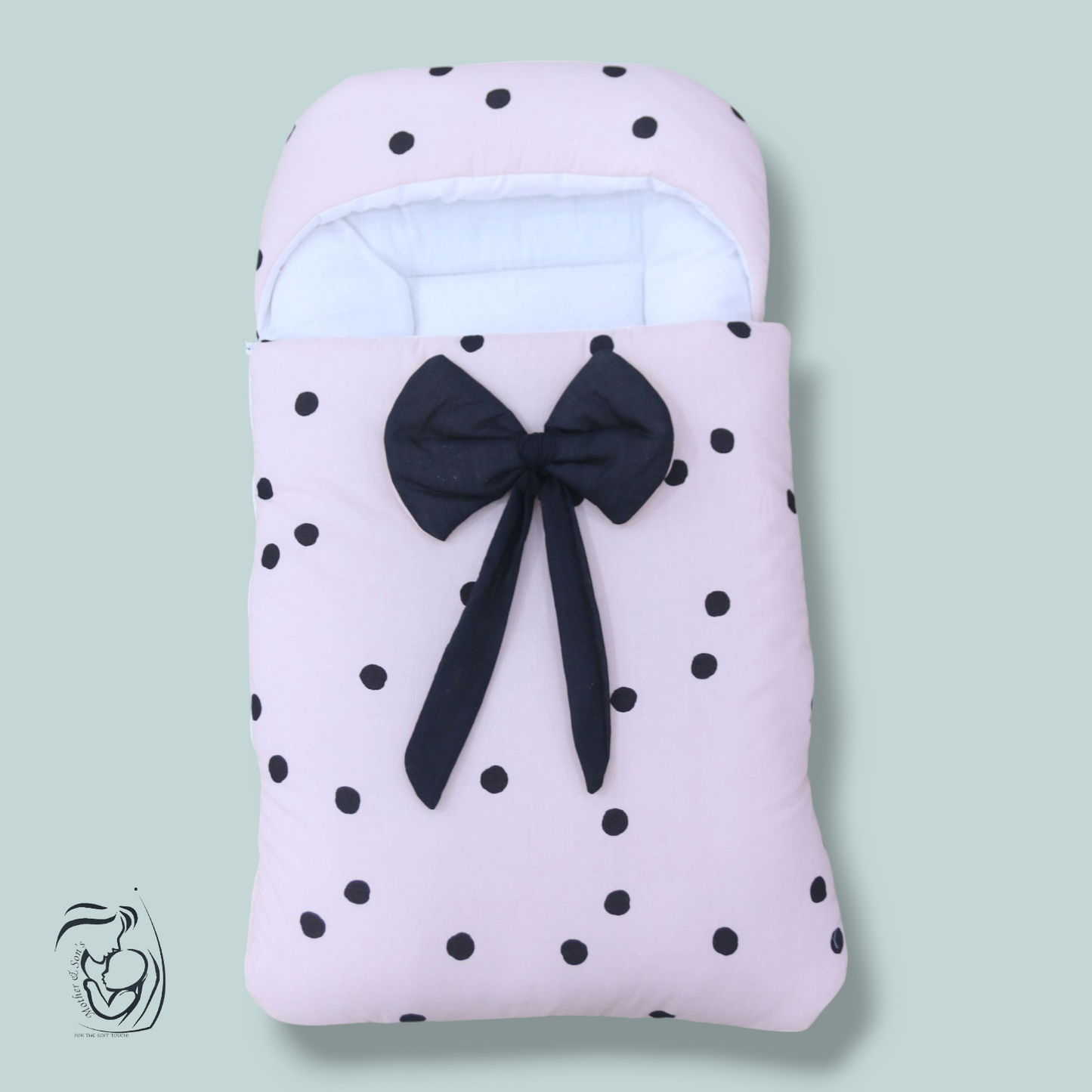 Bow-Themed Baby Carry Nest
