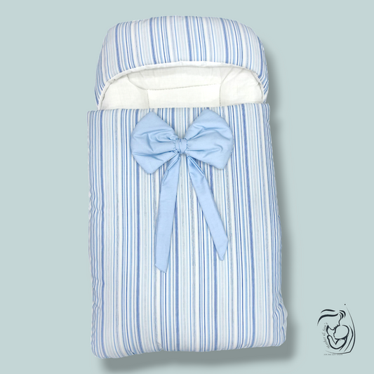 Bow-Themed Baby Carry Nest