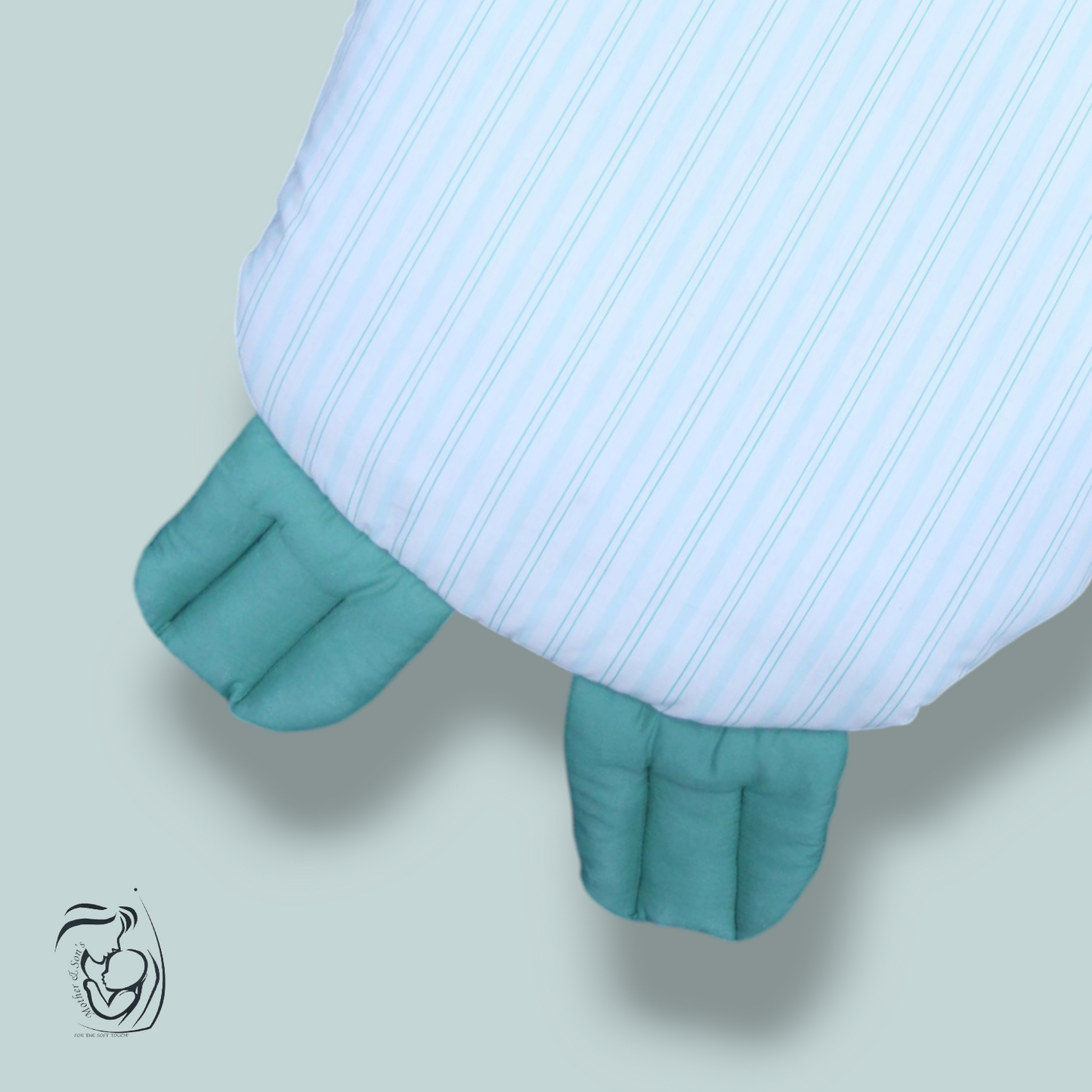 Polar Bear-Themed Baby Carry Nest