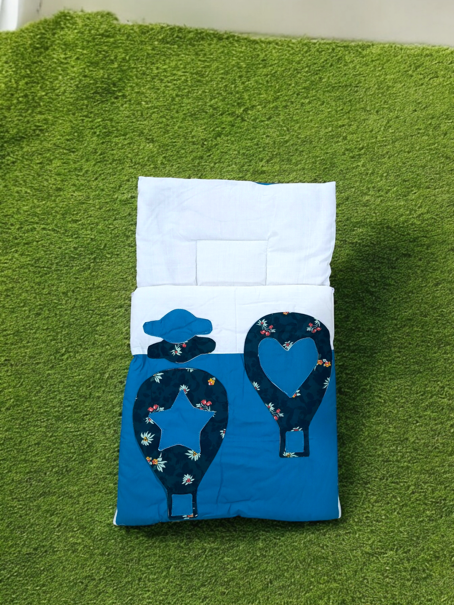 Parachute Hot Air Balloon-Themed Baby Carry Nest