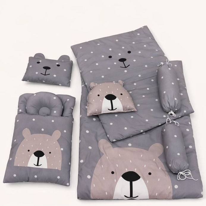 Bear Design 8Pc Carry Nest Set