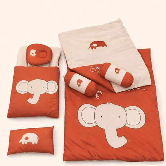 Bear Design 7Pc Carry Nest Set
